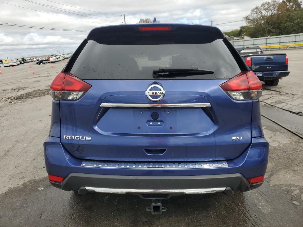 2017 Nissan Rogue S - Image 6