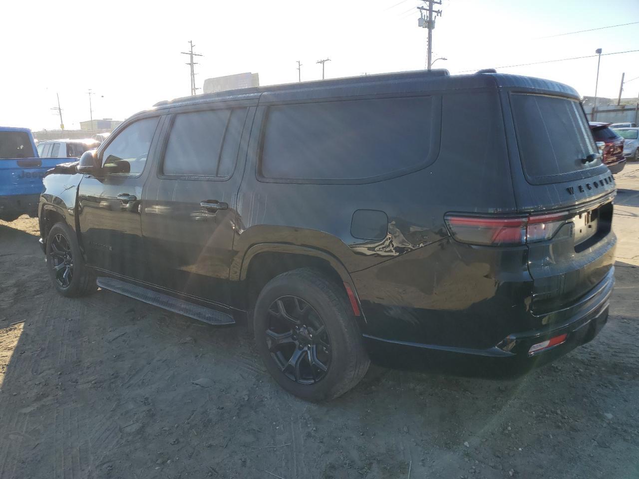 2024 Jeep Wagoneer L Series Ii - Image 2