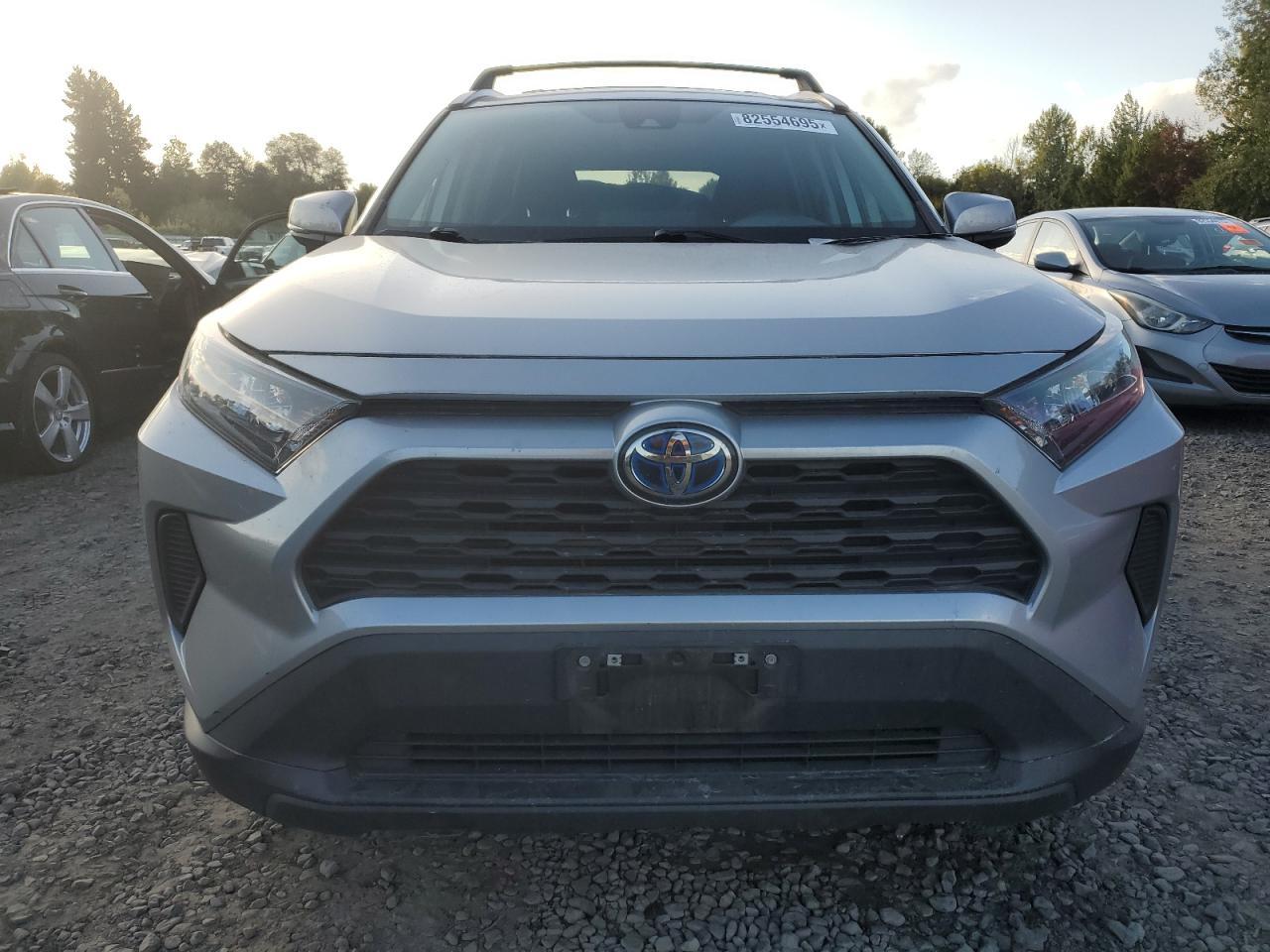 2021 Toyota Rav4 Le - Image 5