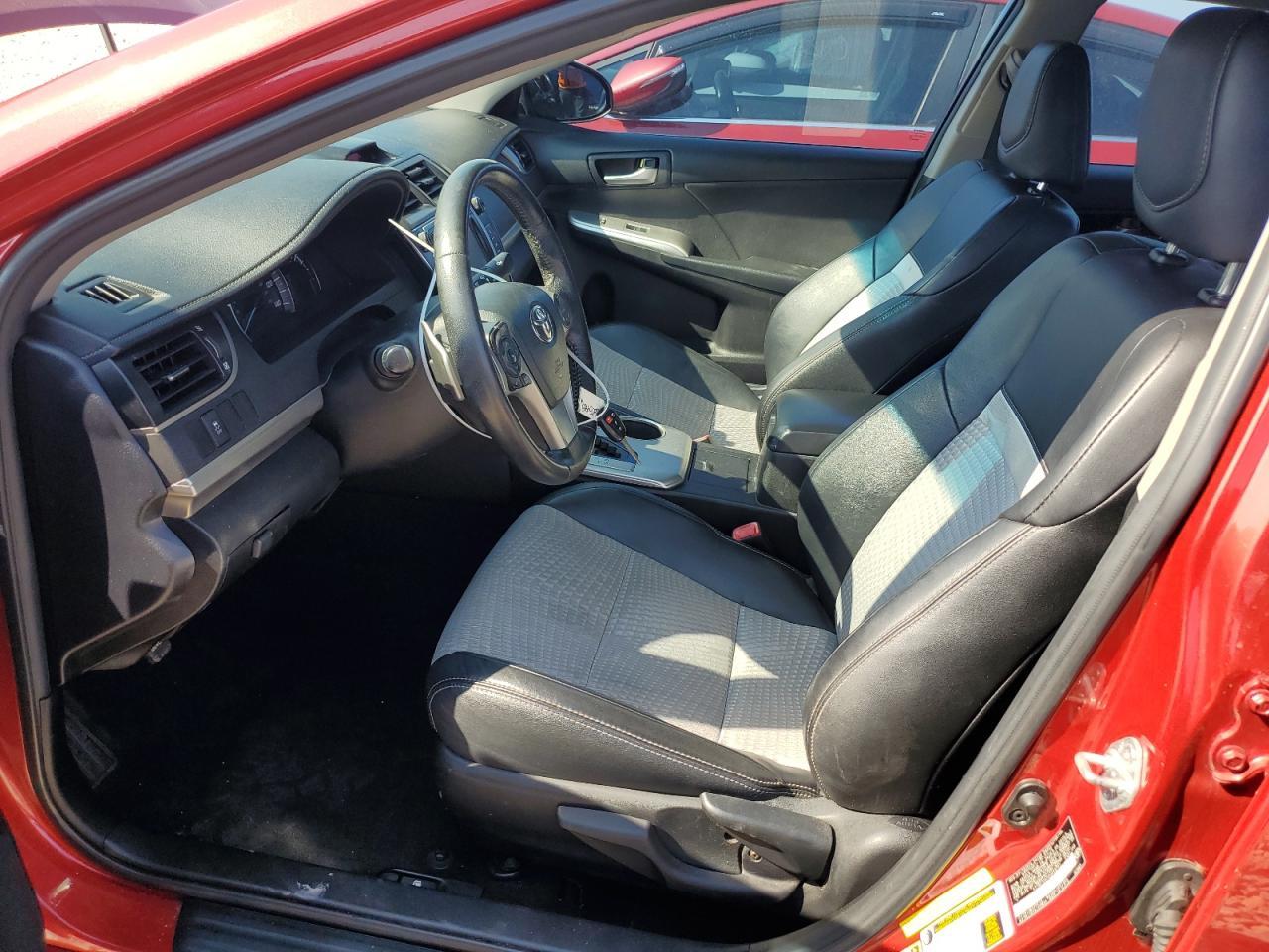 2012 Toyota Camry Base - Фото 7