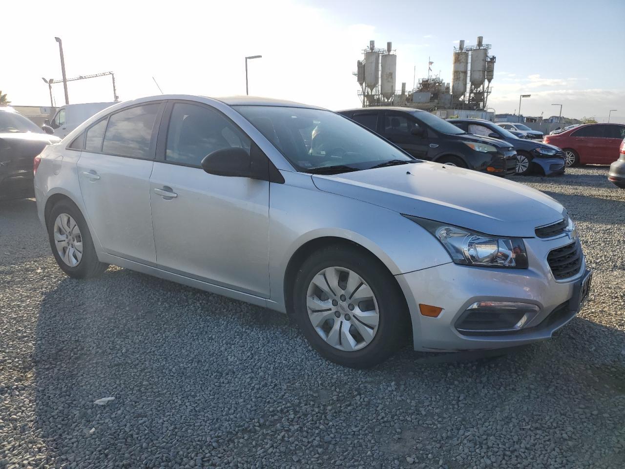 2016 Chevrolet Cruze Limited Ls - Image 4