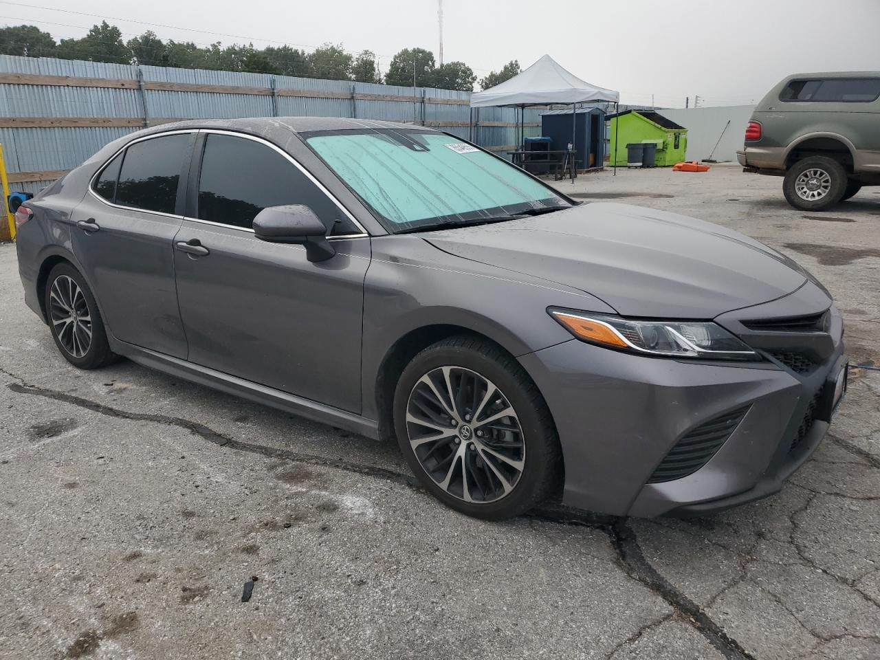 2018 Toyota Camry L - Фото 4