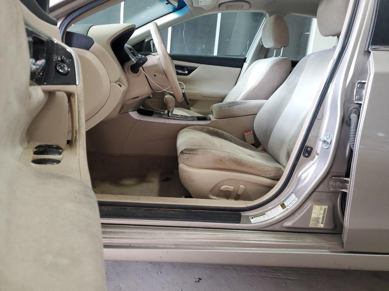 2013 Nissan Altima 2.5 - Фото 7