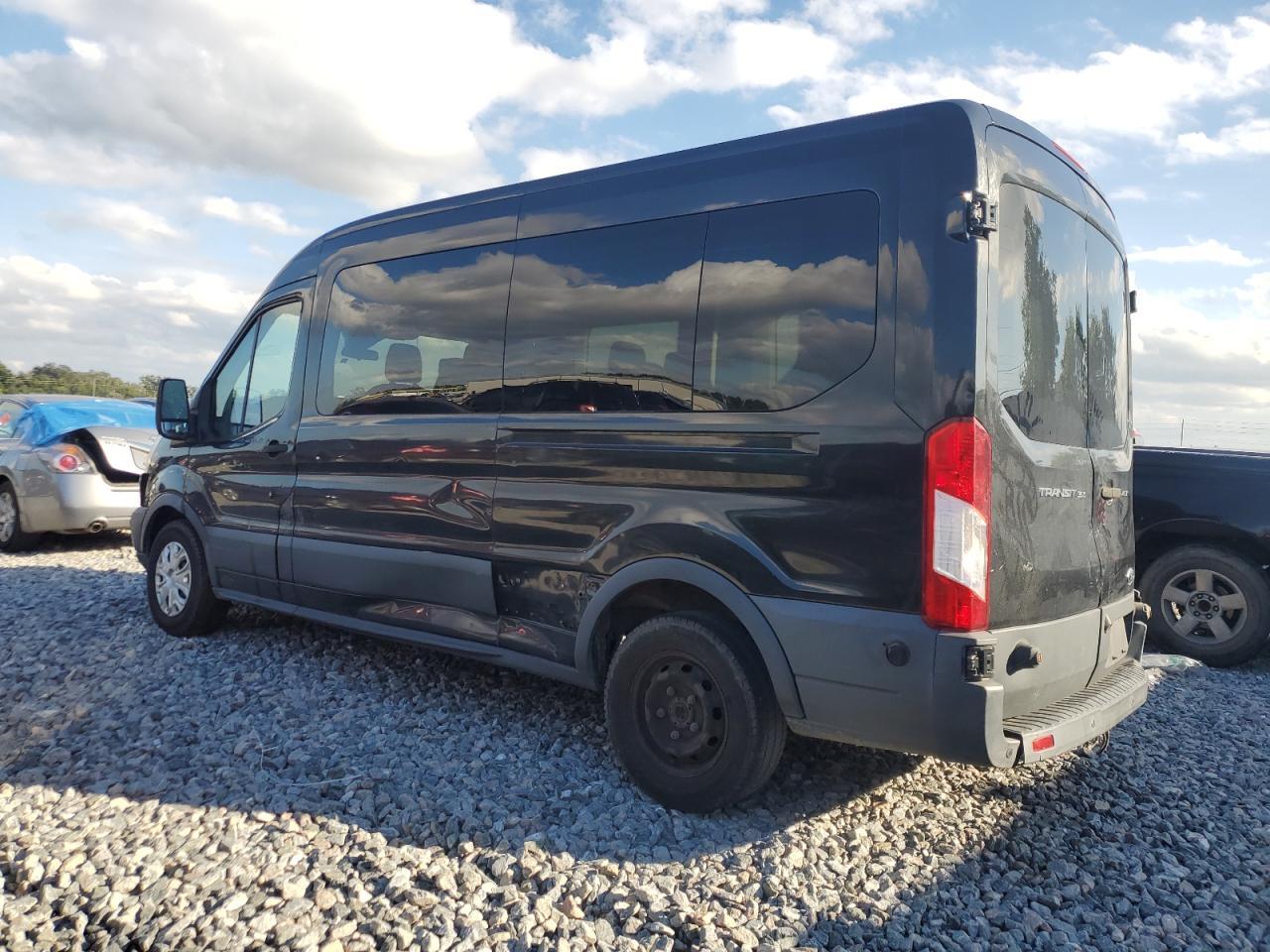 2015 Ford Transit T-350 - Фото 2