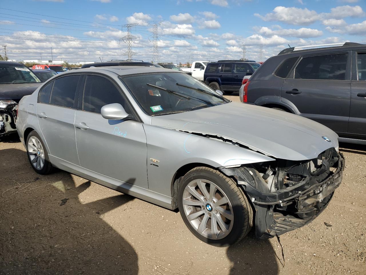 2011 BMW 328 Xi Sulev - Фото 4