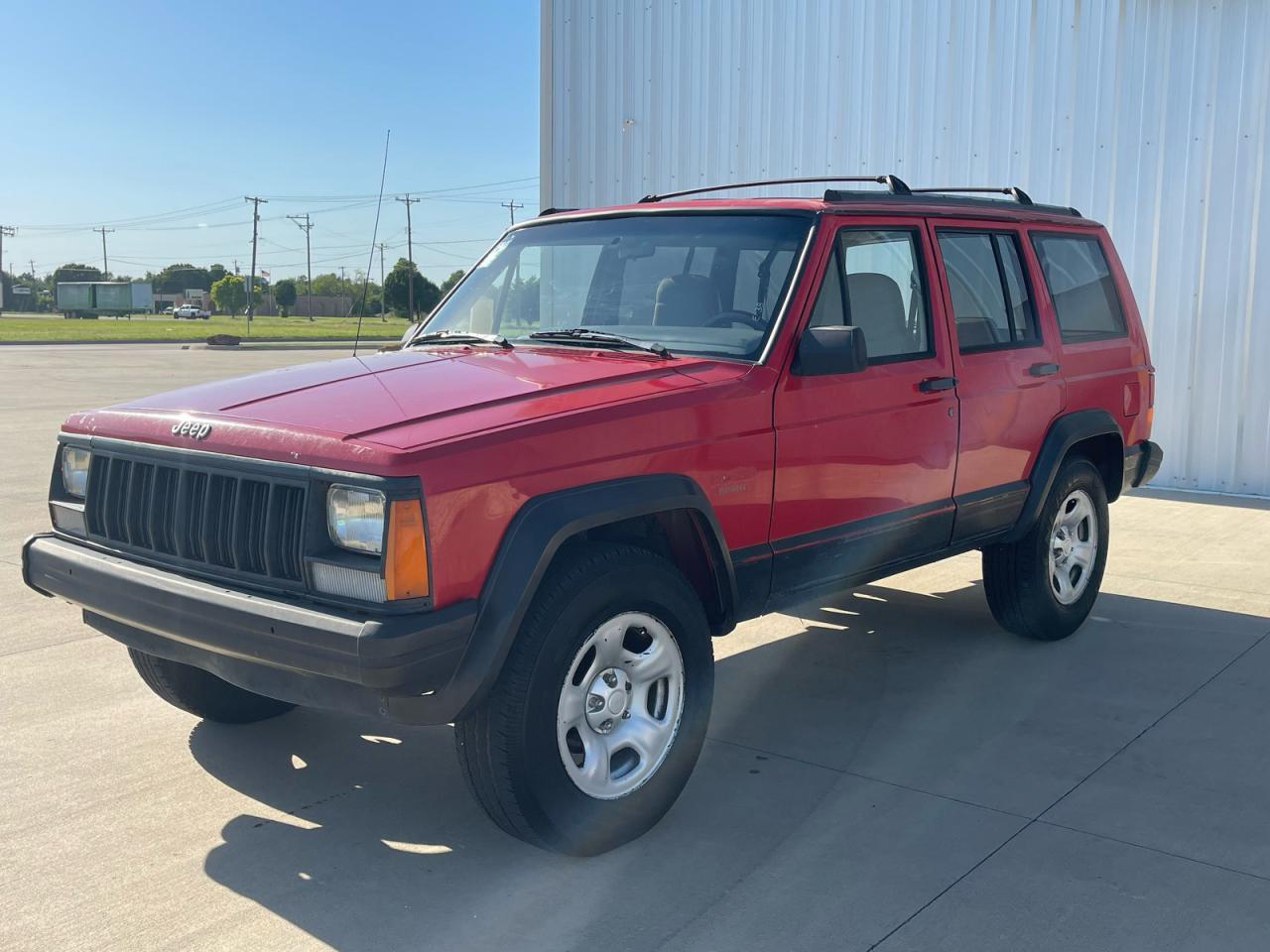 1995 Jeep Cherokee Sport - Фото 2