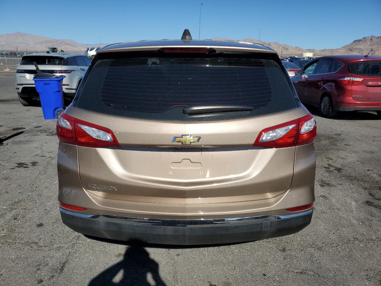 2018 Chevrolet Equinox Ls - Image 6