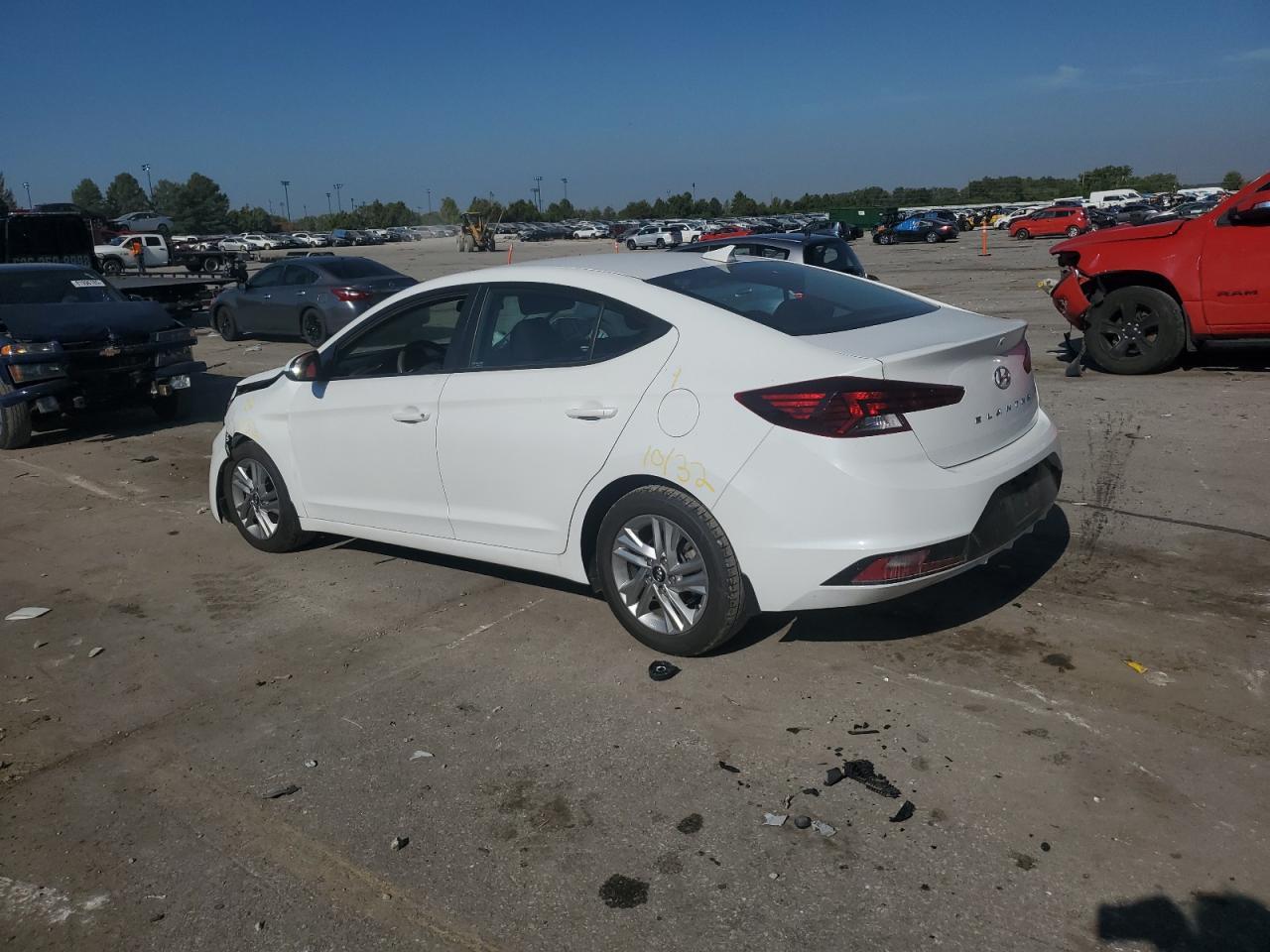 2020 Hyundai Elantra Sel - Фото 2