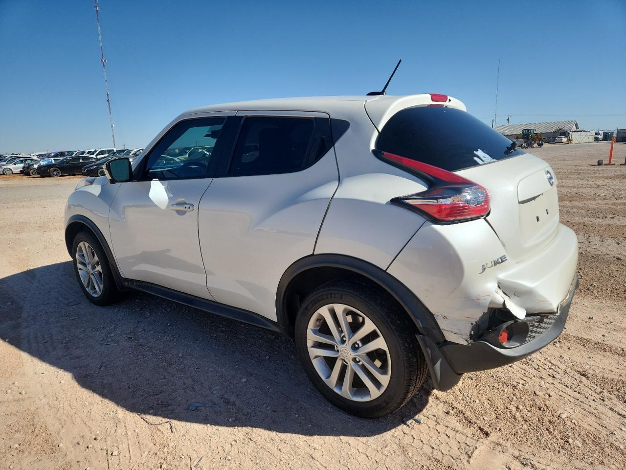 2015 Nissan Juke S - Image 2