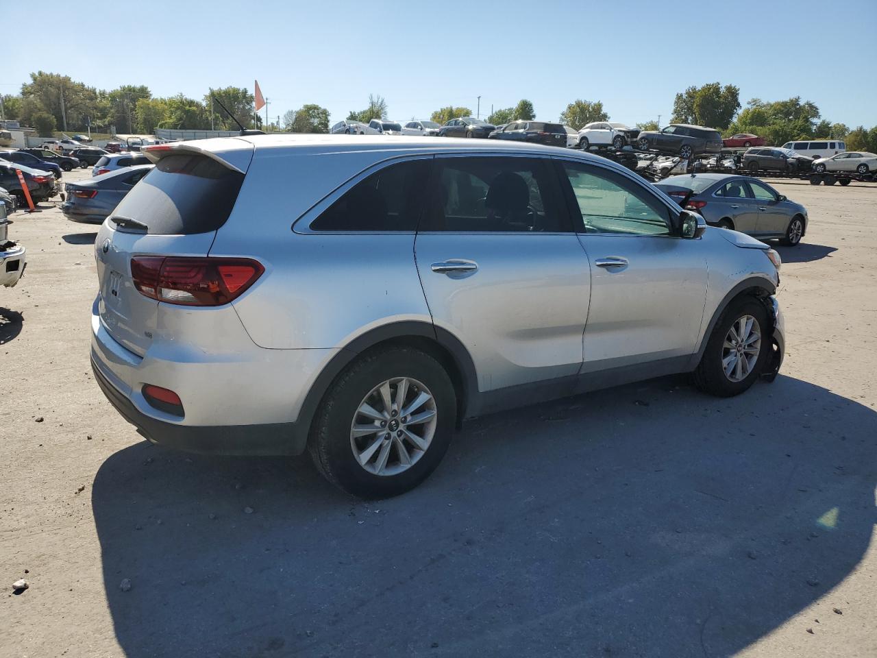 2019 Kia Sorento Lx - Фото 3