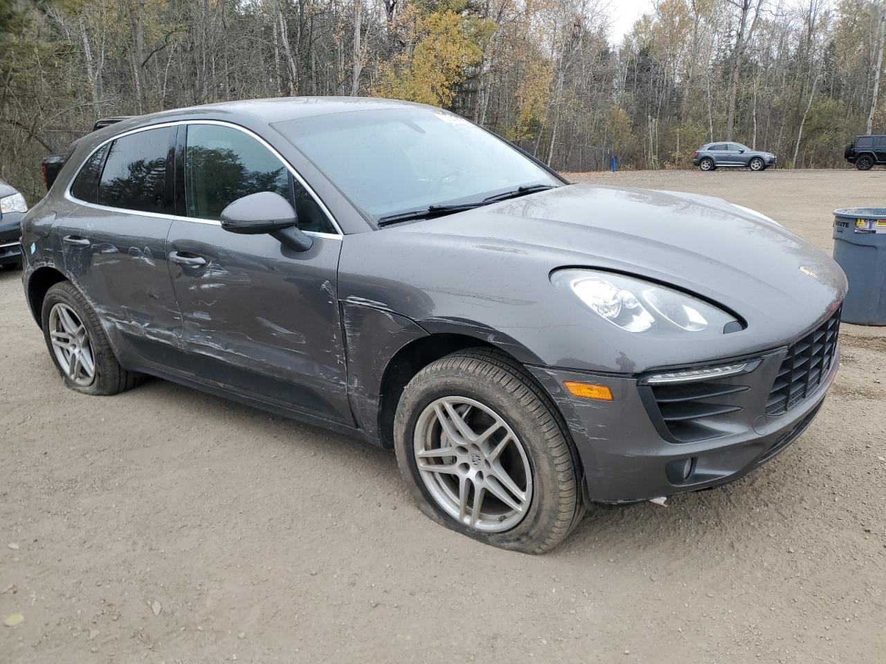 2016 Porsche Macan S - Image 4