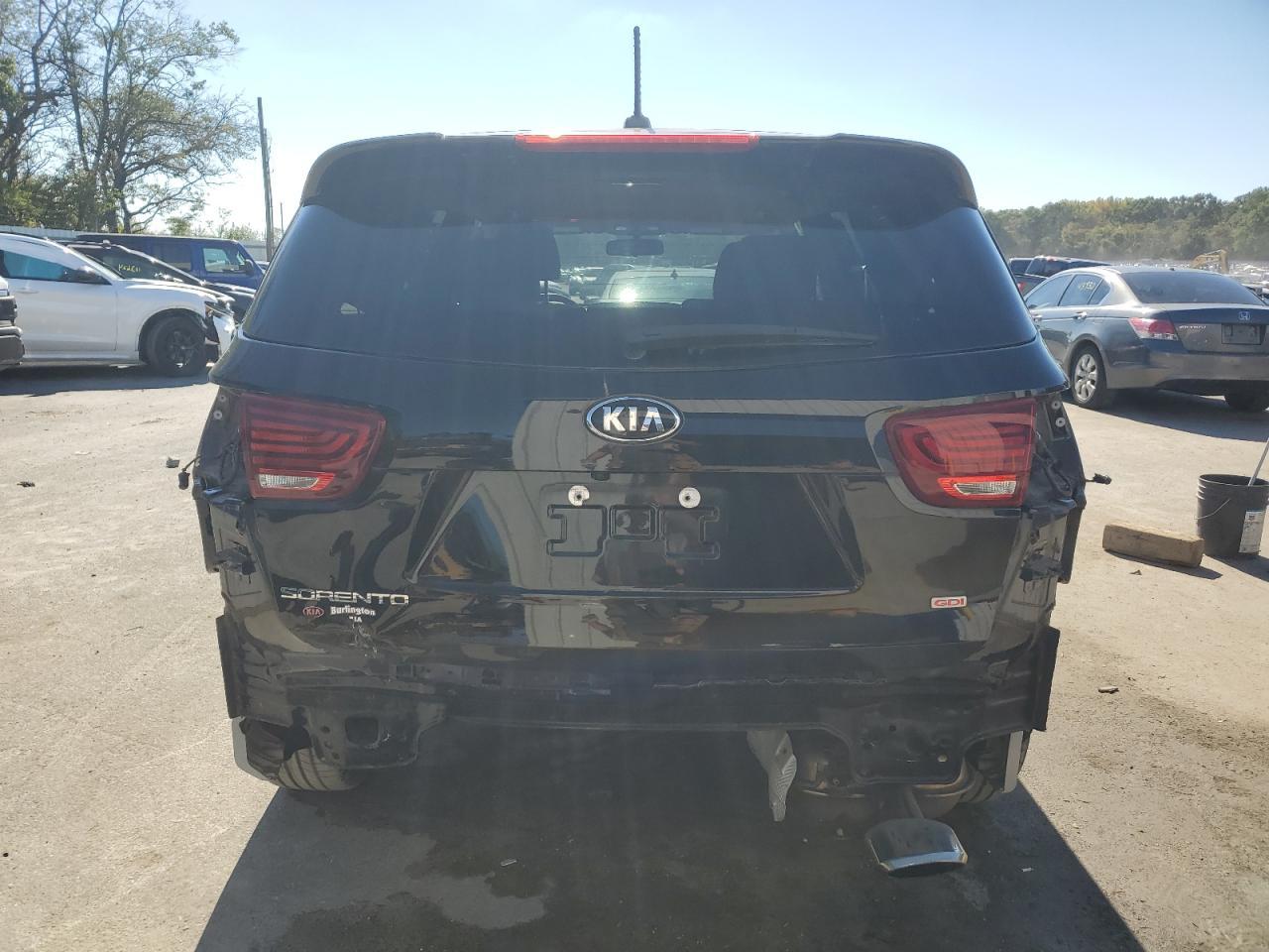 2019 Kia Sorento L - Фото 6