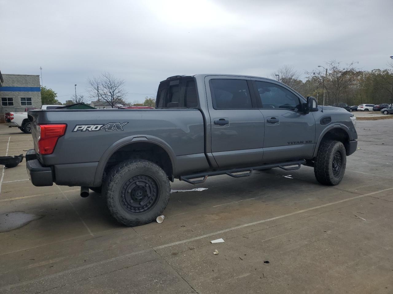 2017 Nissan Titan Xd Sl - Фото 3