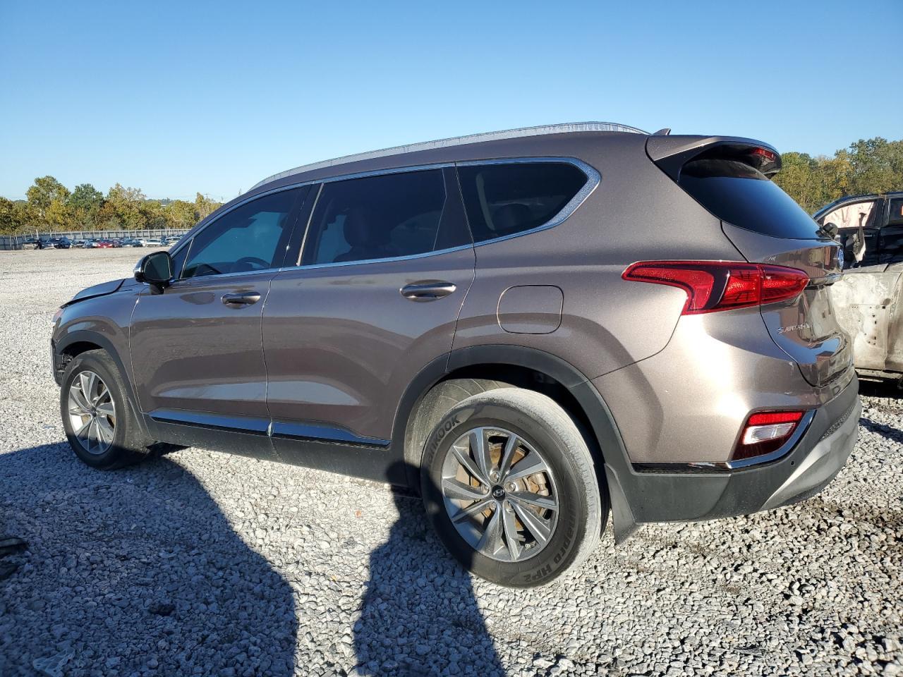 2020 Hyundai Santa Fe Limited - Фото 2