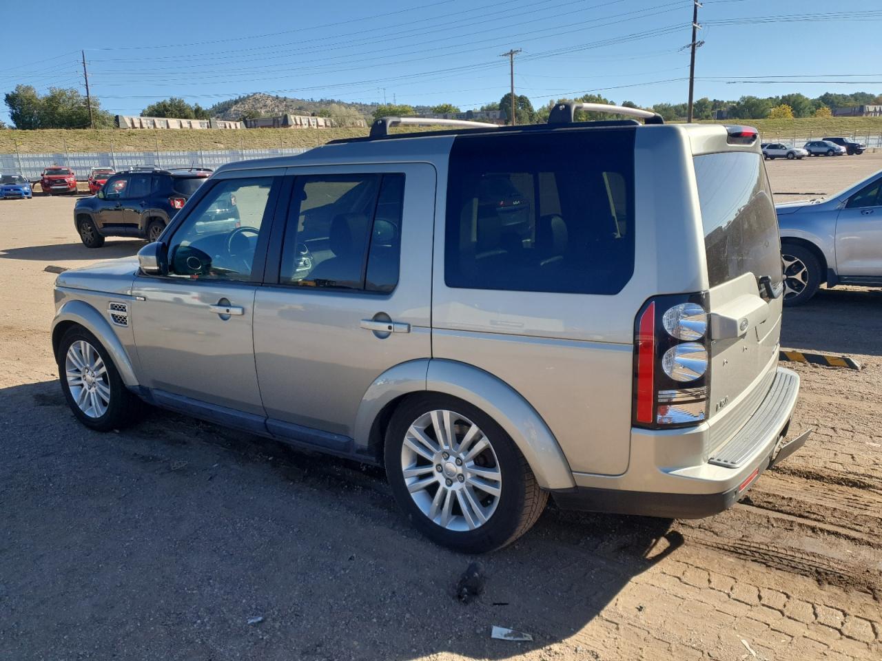 2014 Land Rover Lr4 Hse Luxury - Image 2