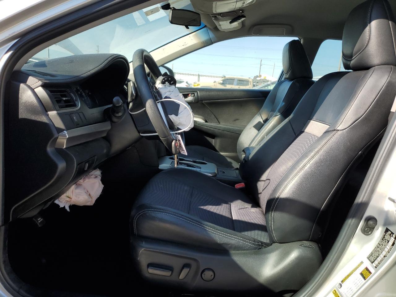 2014 Toyota Camry L - Фото 7