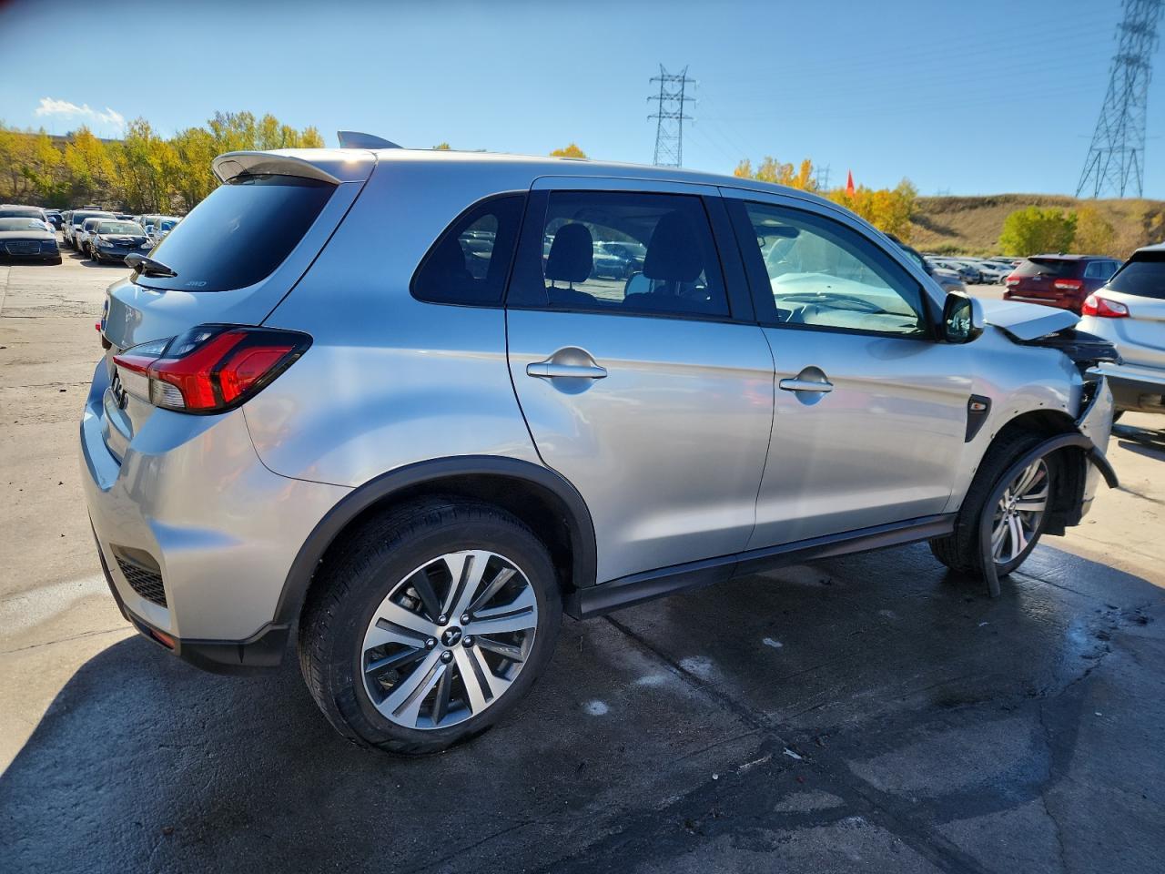 2024 Mitsubishi Outlander Sport S/Se - Фото 3