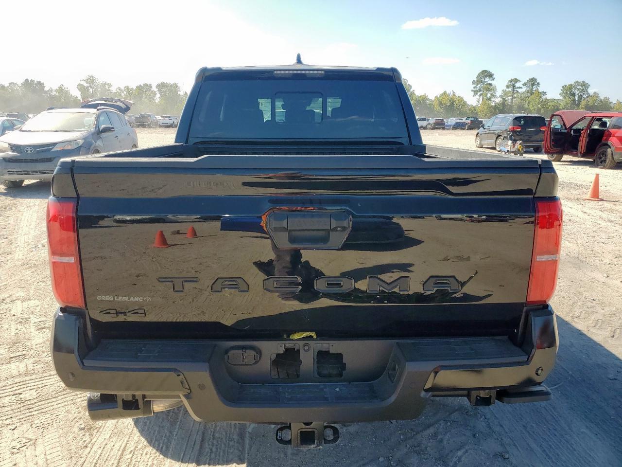 2025 Toyota Tacoma Double Cab - Фото 6