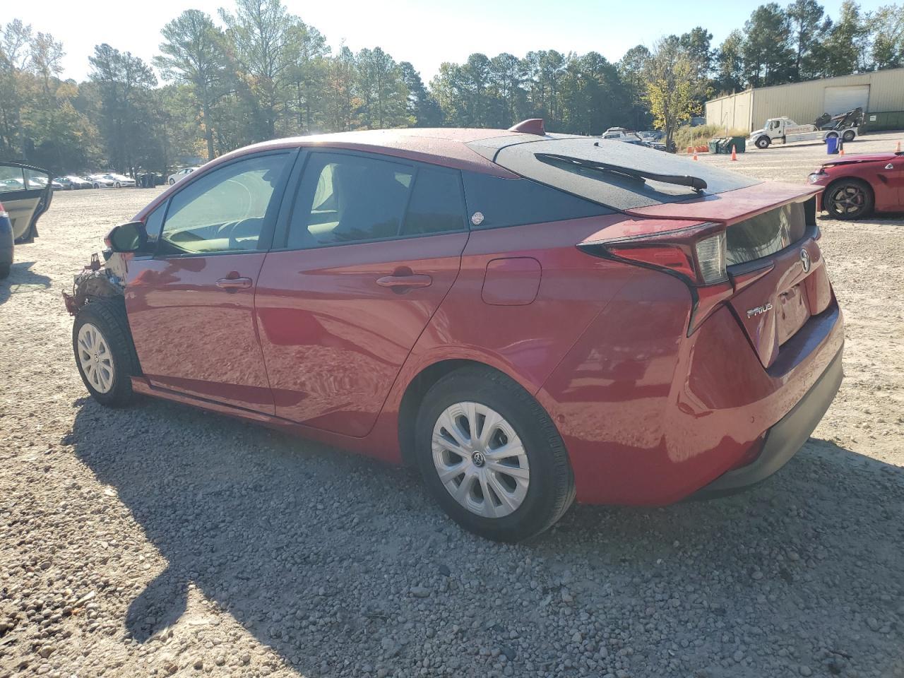 2019 Toyota Prius - Фото 2