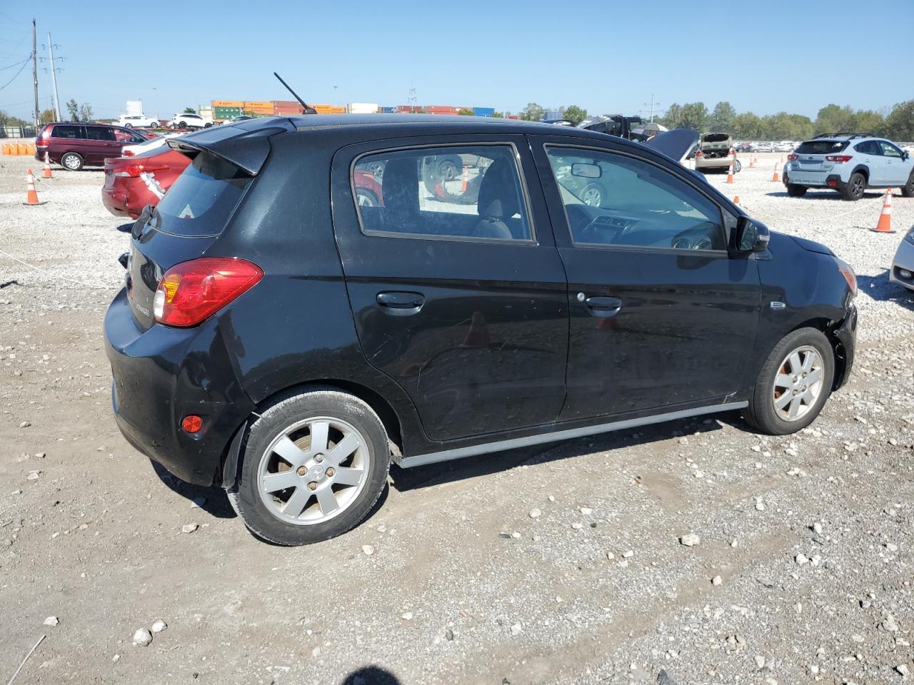2015 Mitsubishi Mirage Es - Фото 3