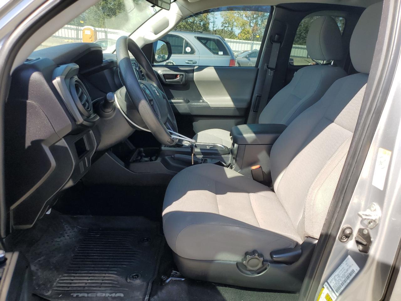 2017 Toyota Tacoma Access Cab - Фото 7