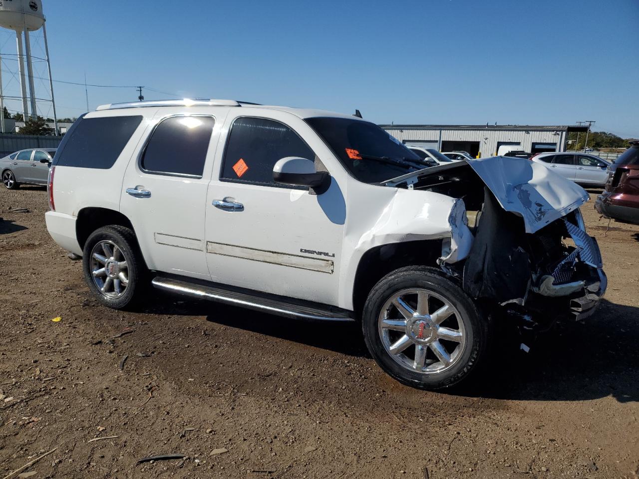 2010 GMC Yukon Denali - Фото 4