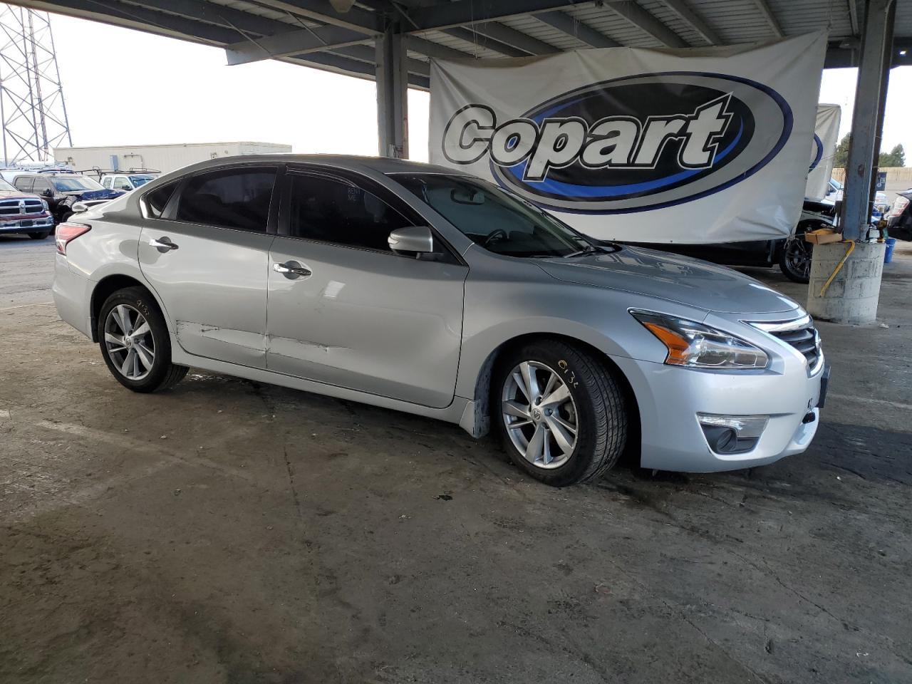 2015 Nissan Altima 2.5 - Фото 4