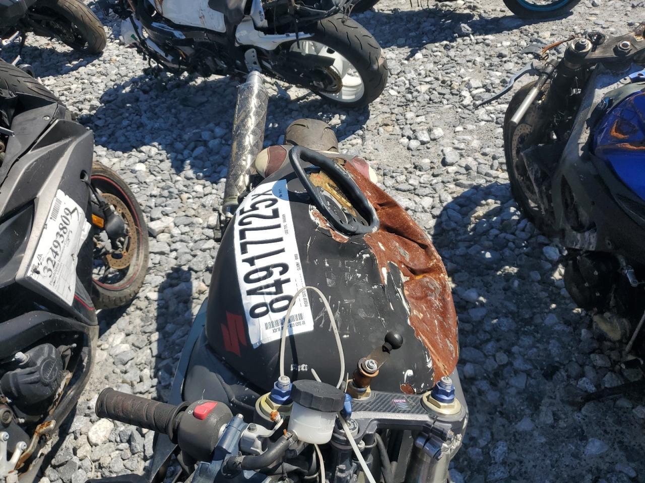 2002 Suzuki Gsx-R750 - Фото 5