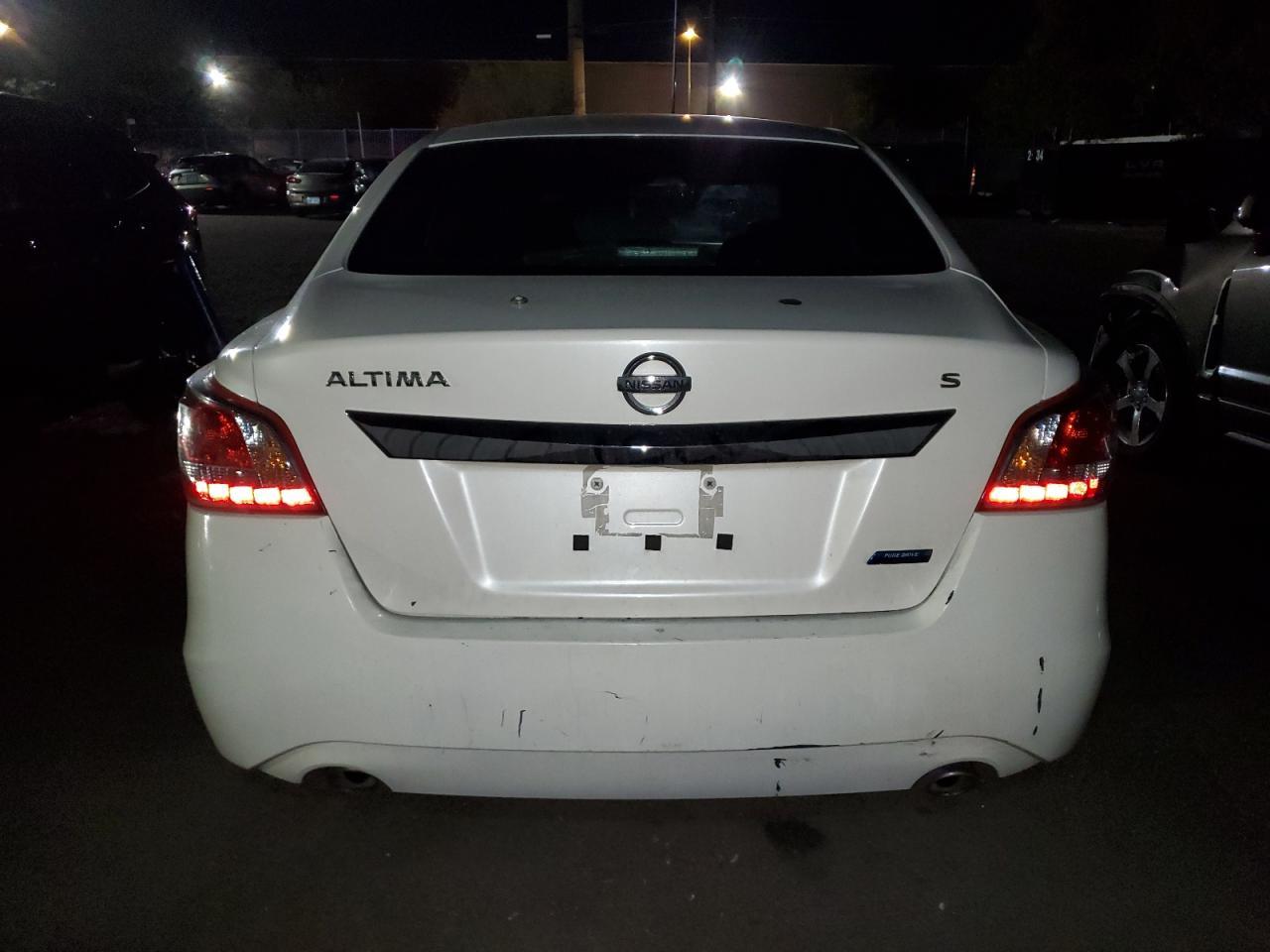 2013 Nissan Altima 2.5 - Фото 6