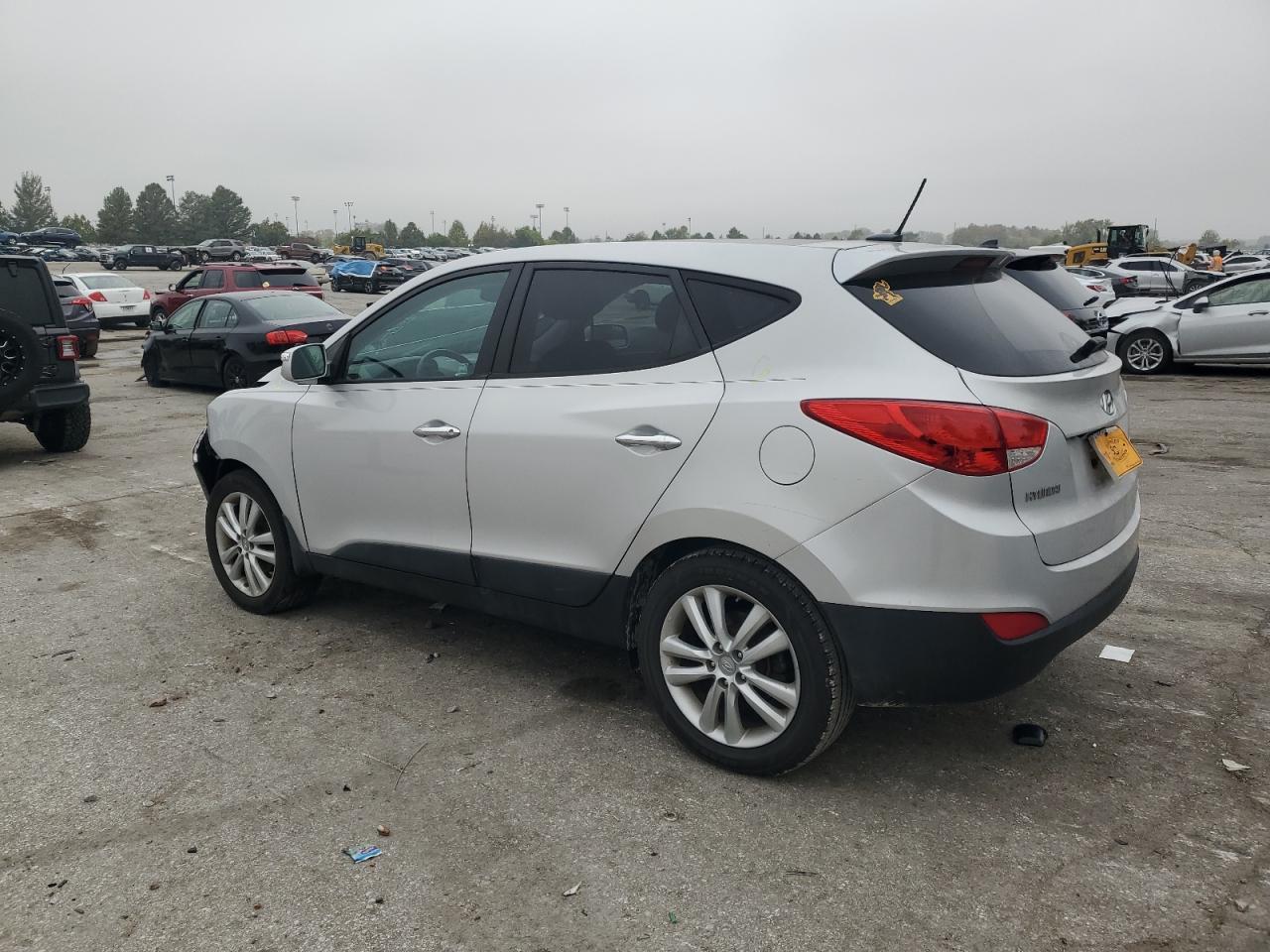 2012 Hyundai Tucson Gls - Image 2
