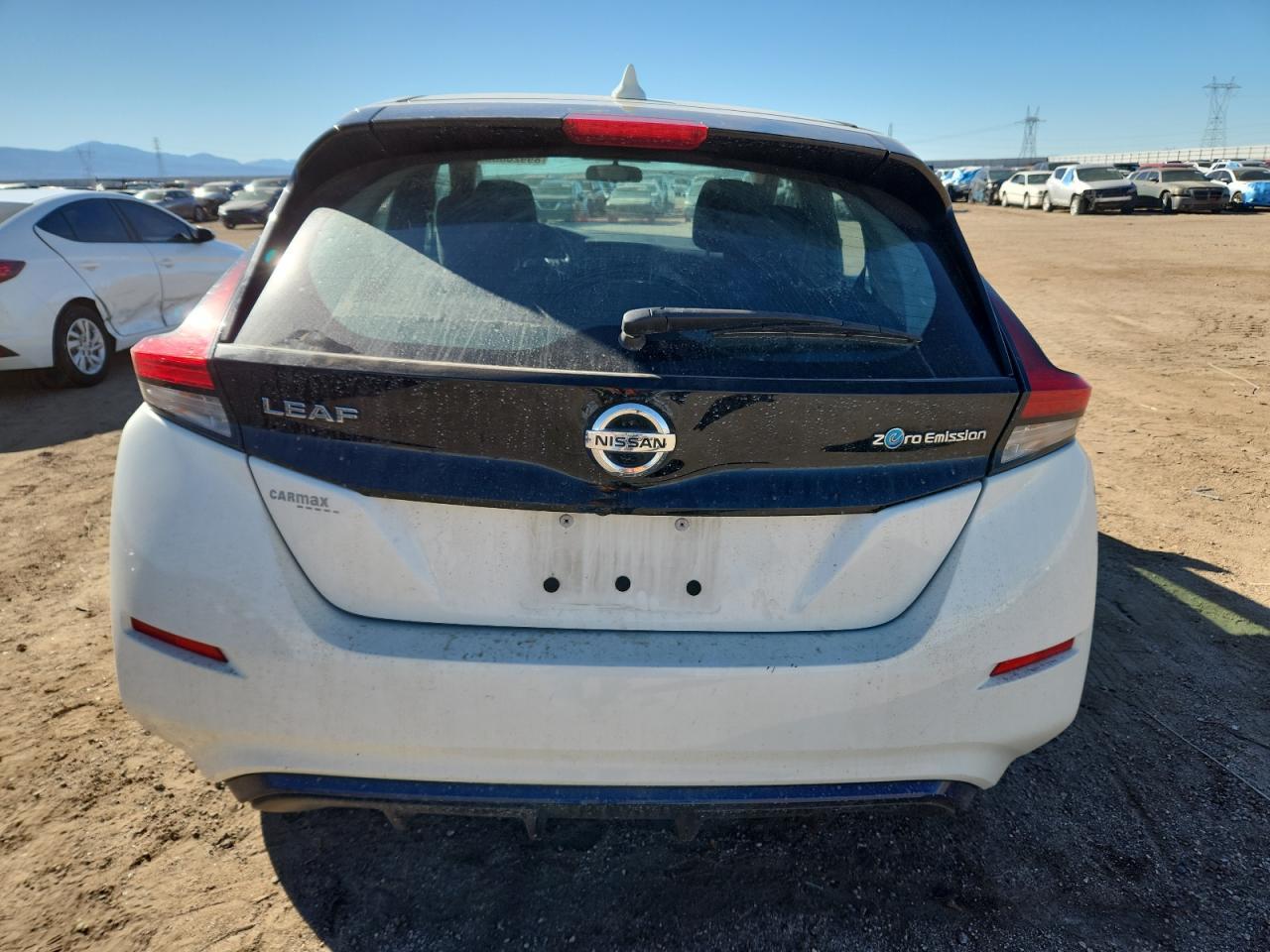 2018 Nissan Leaf S - Image 6