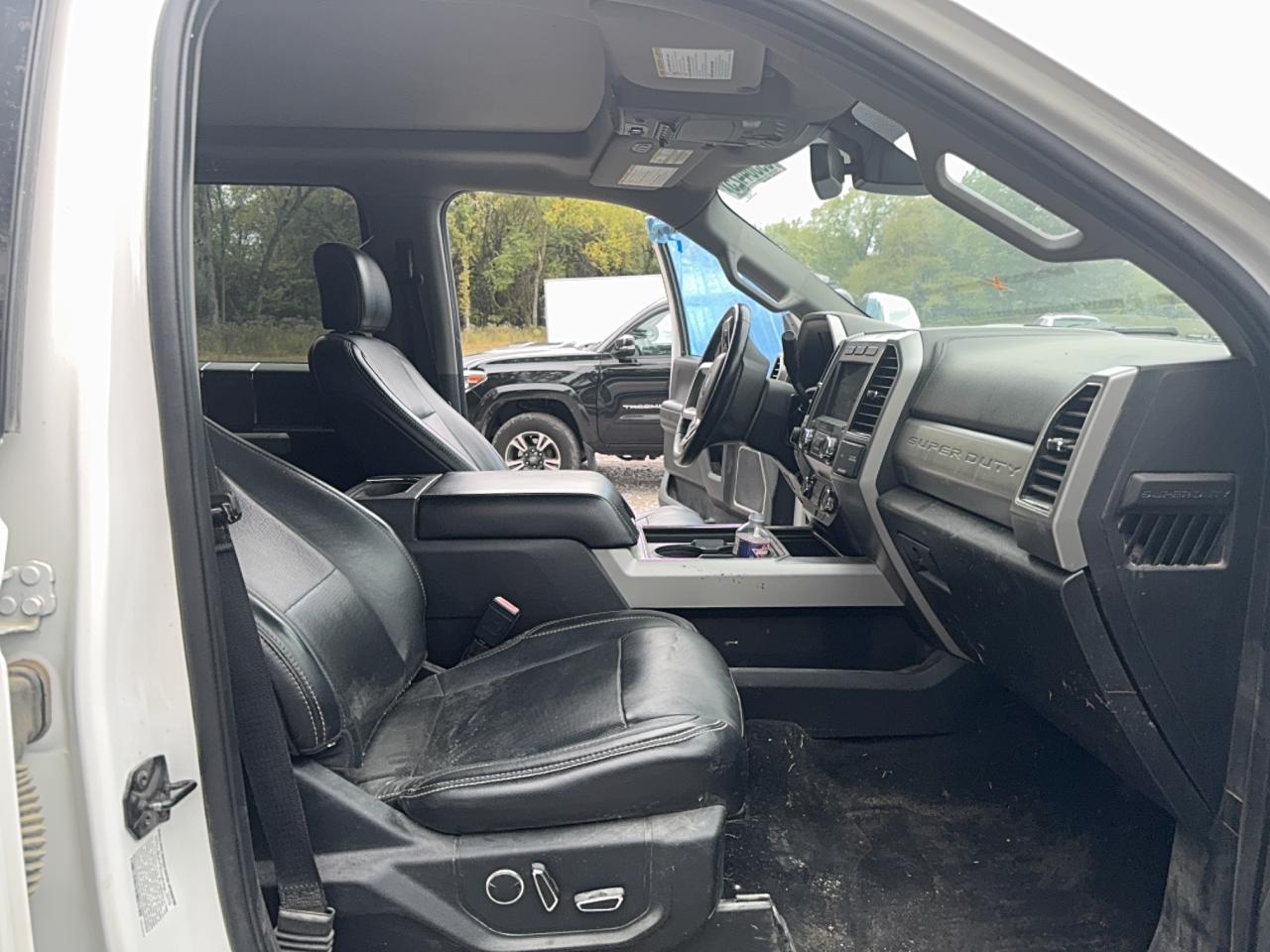 2019 Ford F350 Super Duty - Фото 5