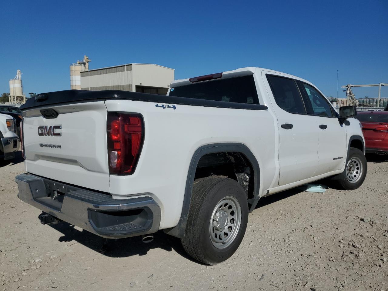2023 GMC Sierra K1500 - Фото 3