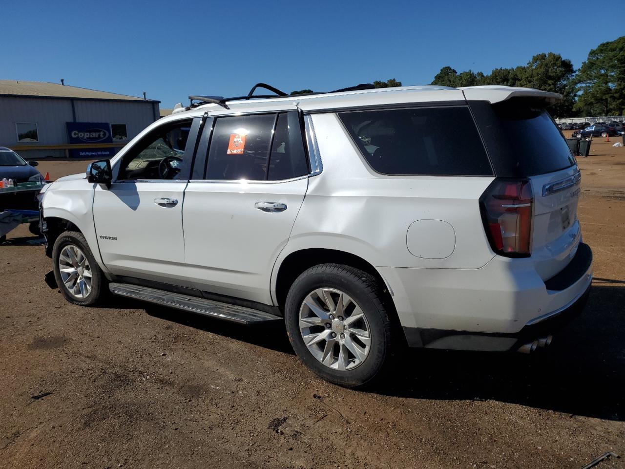 2024 Chevrolet Tahoe C1500 Premier - Фото 2