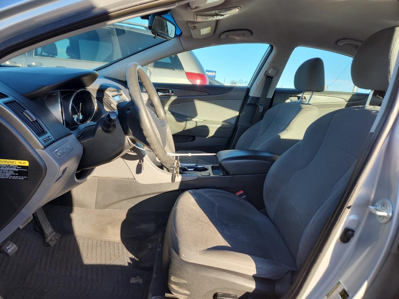 2013 Hyundai Sonata Gls - Image 7