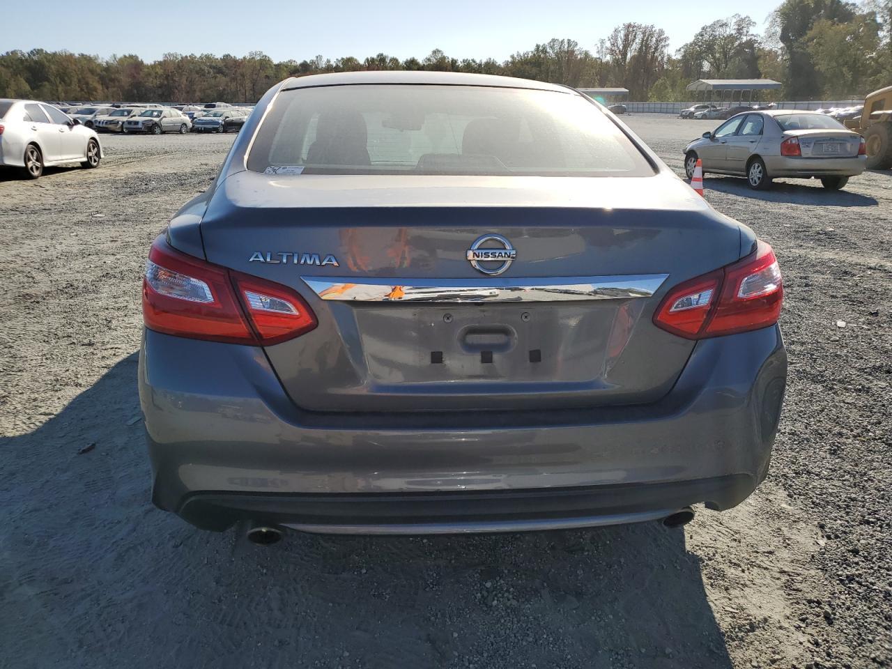 2016 Nissan Altima 2.5 - Фото 6