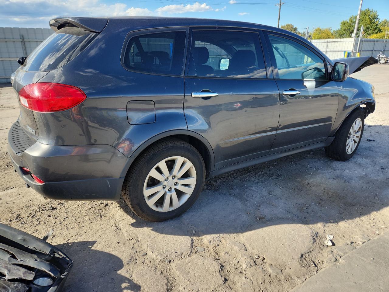 2009 Subaru Tribeca Limited - Image 3