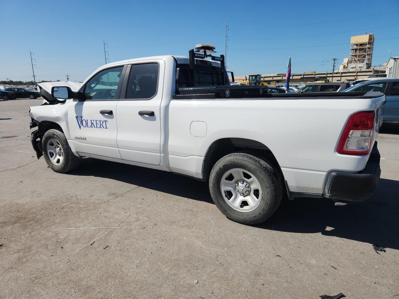 2022 Ram 1500 Tradesman - Фото 2