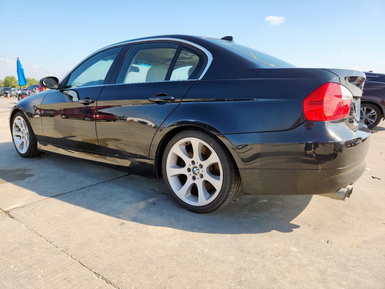 2006 BMW 330 I - Фото 2