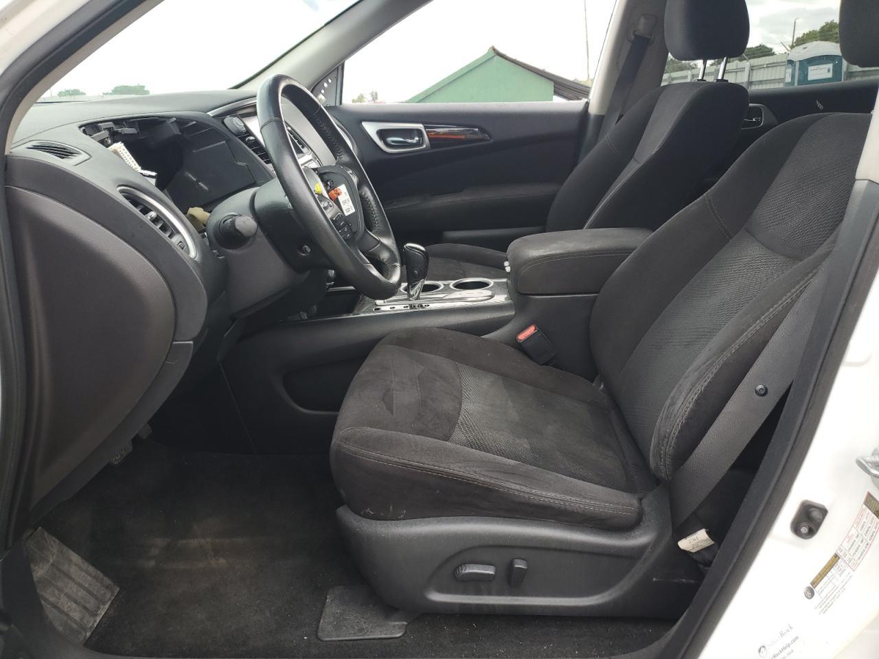 2016 Nissan Pathfinder S - Image 7