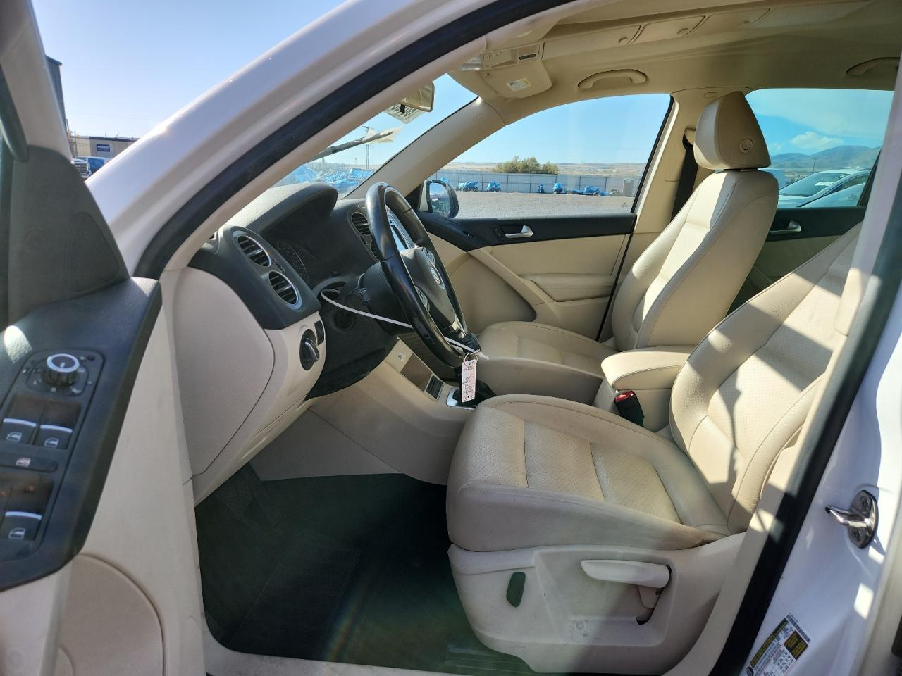 2013 Volkswagen Tiguan S - Фото 7