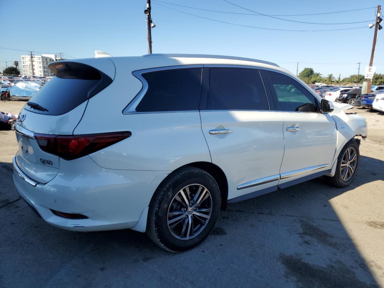 2018 Infiniti Qx60 - Image 3