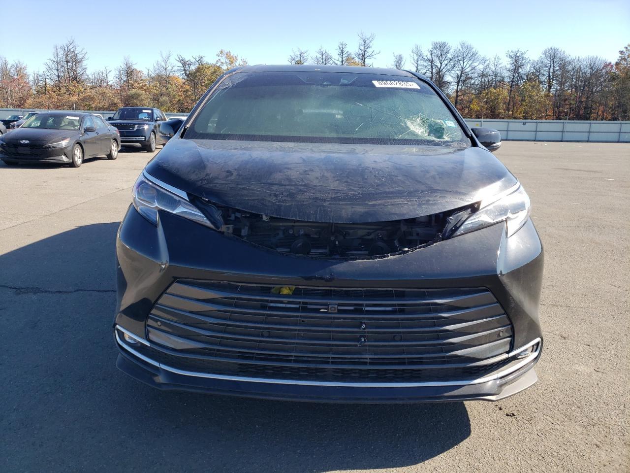 2024 Toyota Sienna Limited - Фото 5