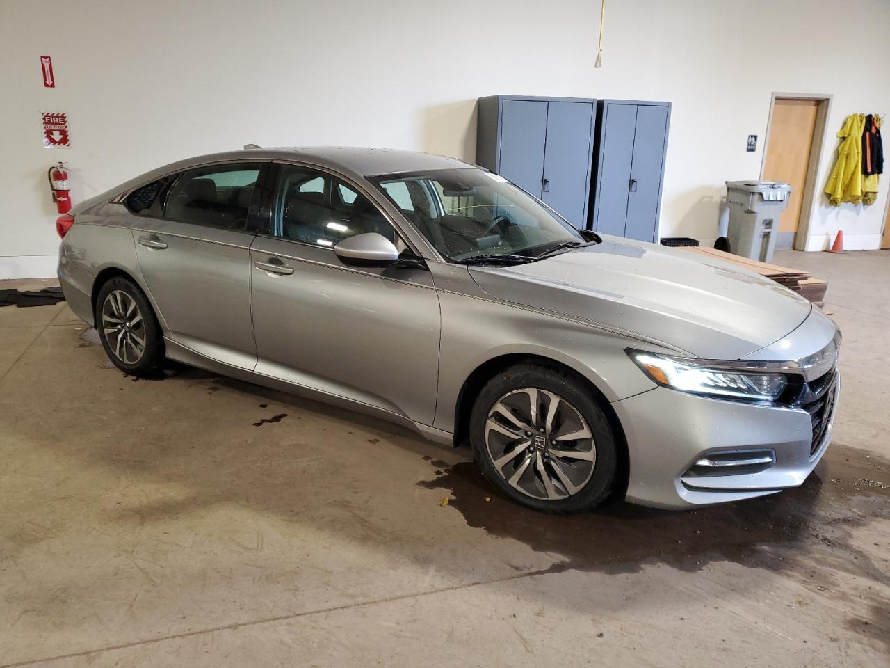 2018 Honda Accord Hybrid - Image 4