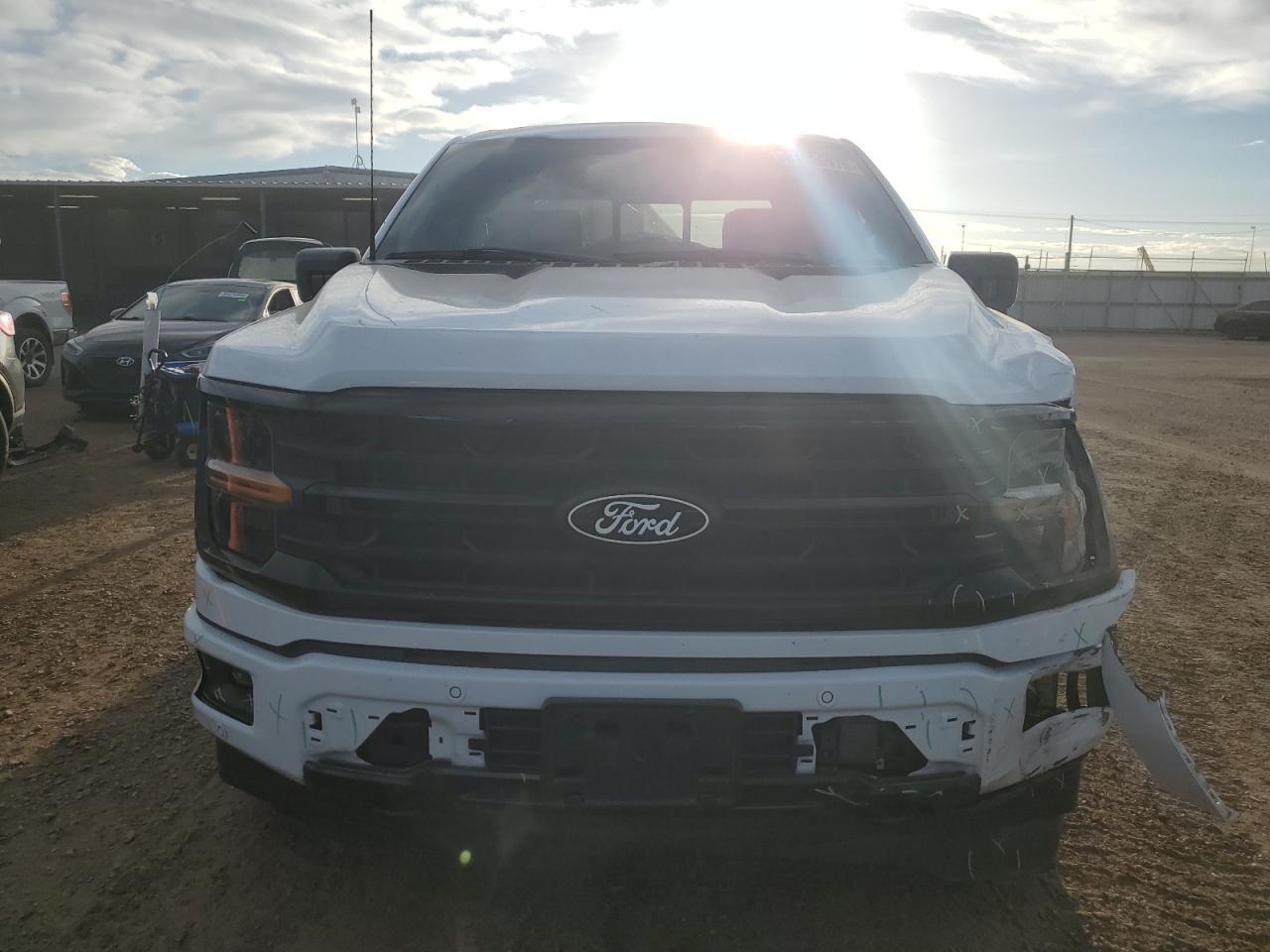 2024 Ford F150 Xlt - Фото 5