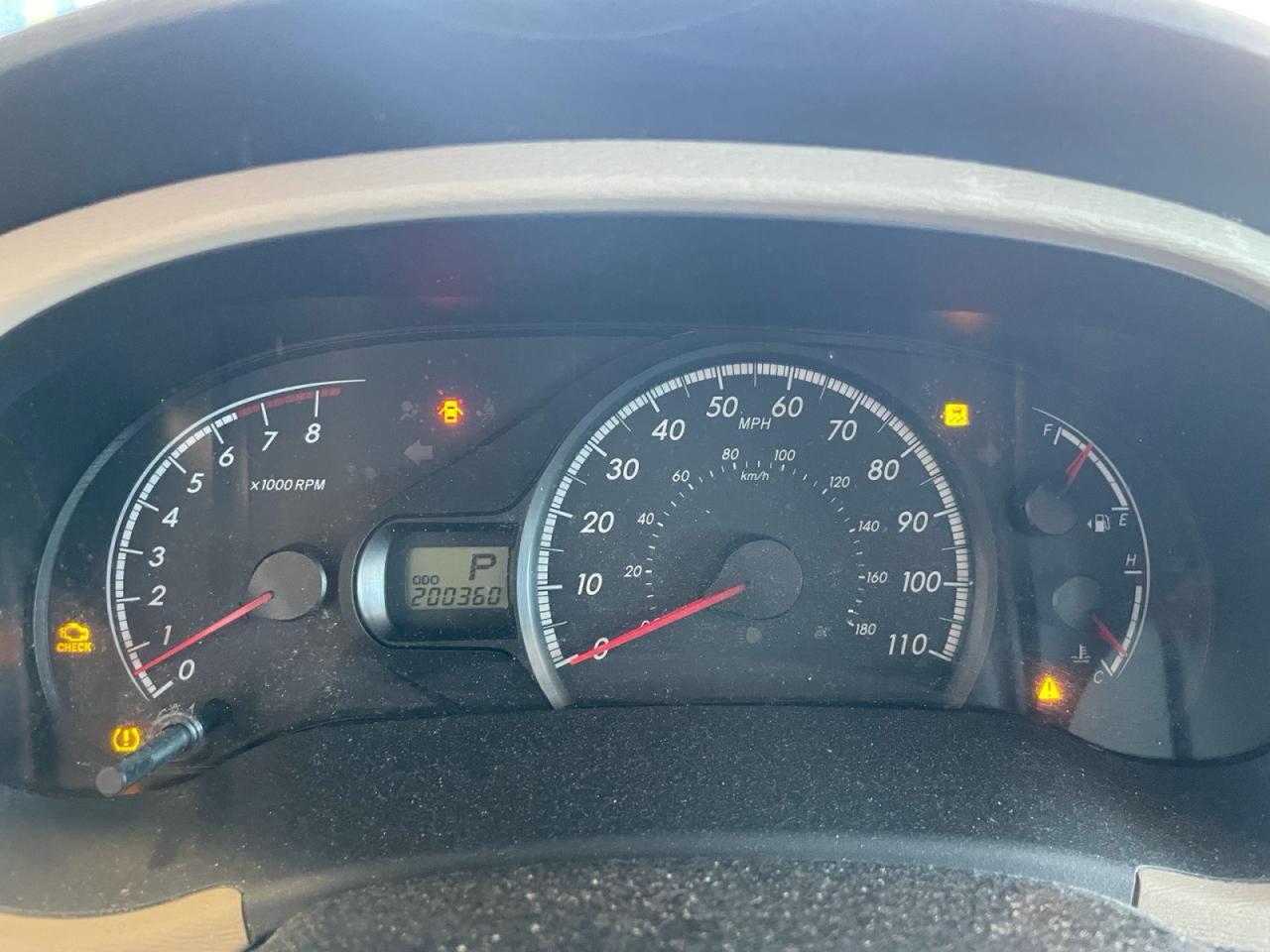 2011 Toyota Sienna Le - Image 7