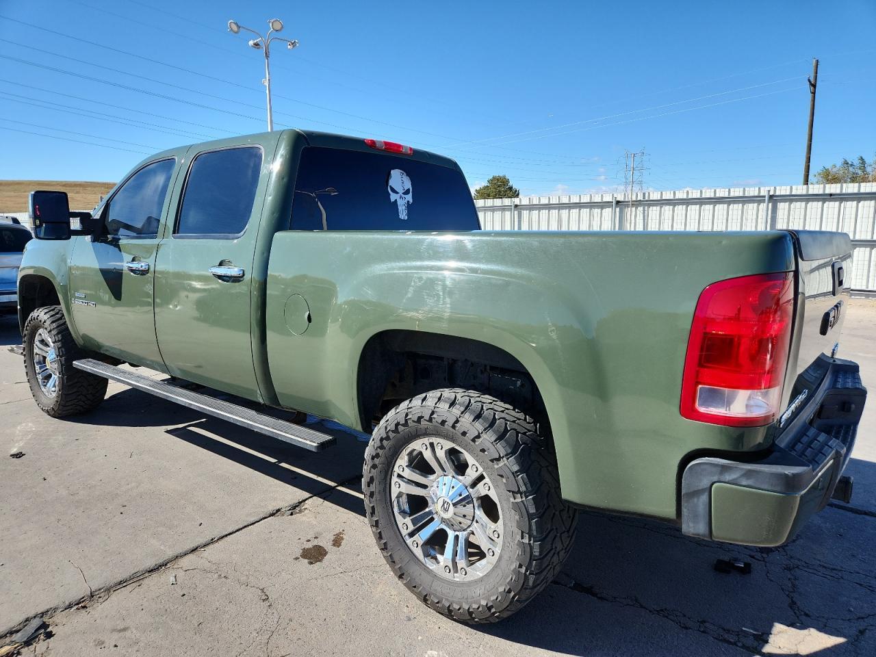 2008 GMC Sierra K2500 Heavy Duty - Фото 2