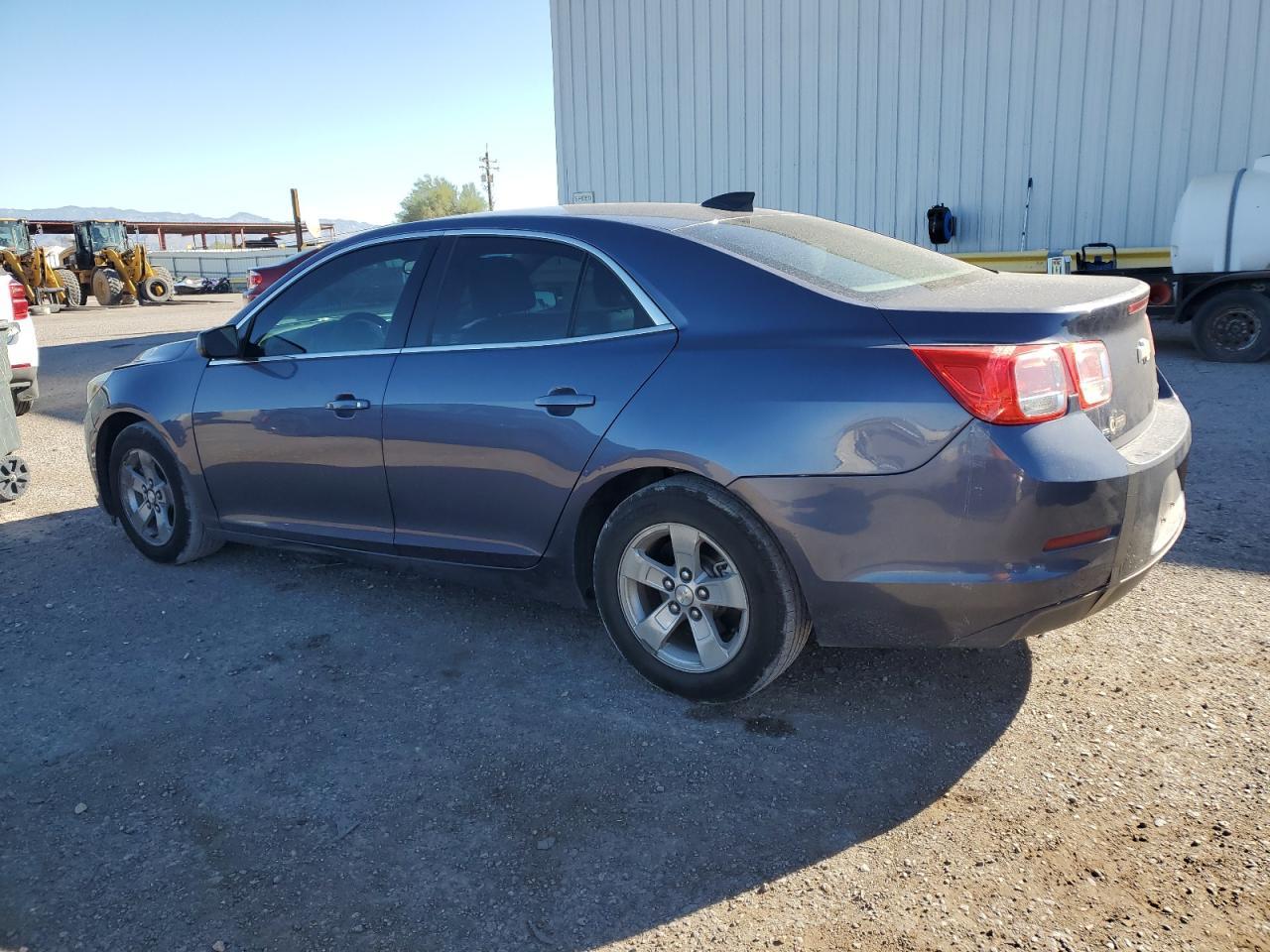 2015 Chevrolet Malibu Ls - Фото 2