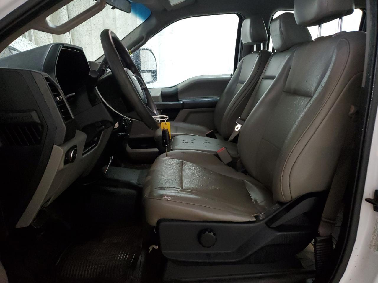 2017 Ford F250 Super Duty - Image 7