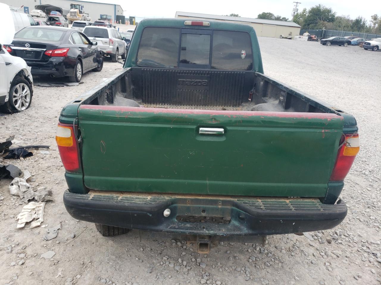 2001 Mazda B3000 Cab Plus - Фото 6